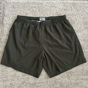 Bermies Men’s Olive Green Swim Trunks 6” Inseam Lined Size L